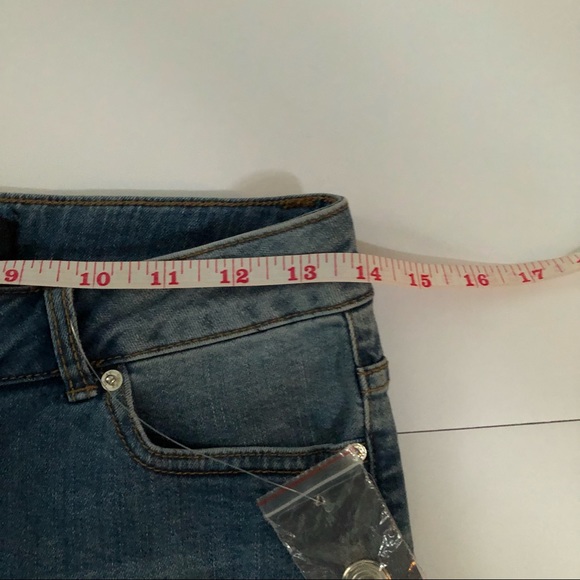 💛NWT Jean Shorts for Women - Picture 4 of 9